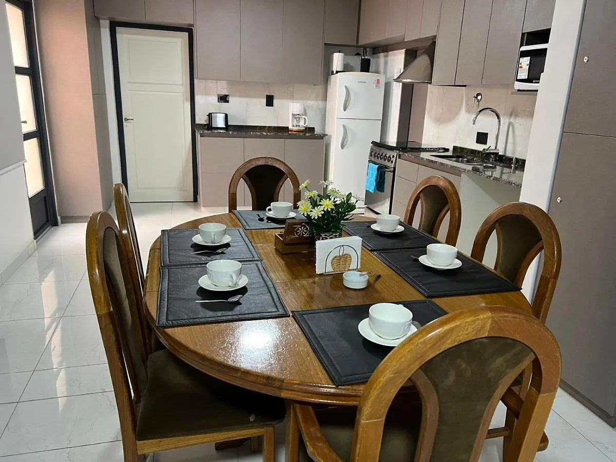 Casa Amplia Zona Semicentrica Con Cochera Mendoza 0*,