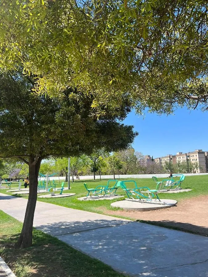 Casa Amplia Zona Semicentrica Con Cochera Mendoza Сasa de vacaciones